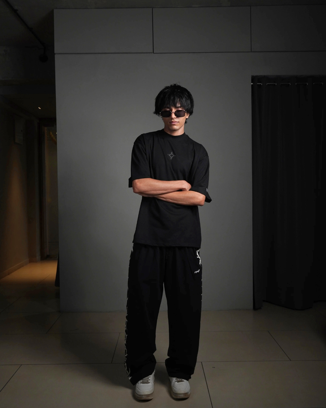 Jet black tee