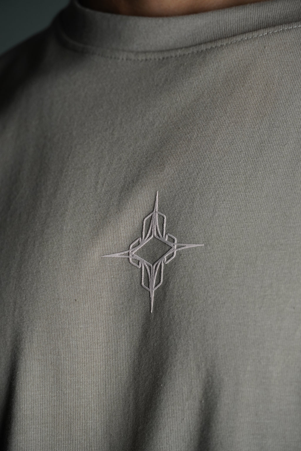 Recon tee