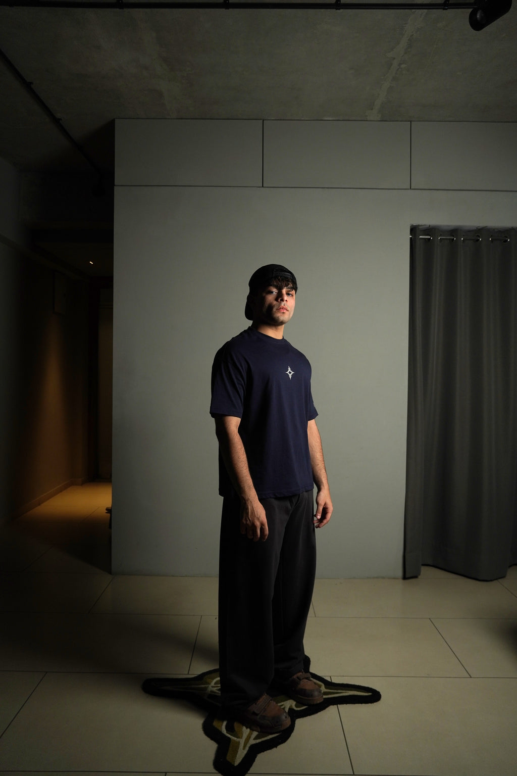 Navy blue basic tee