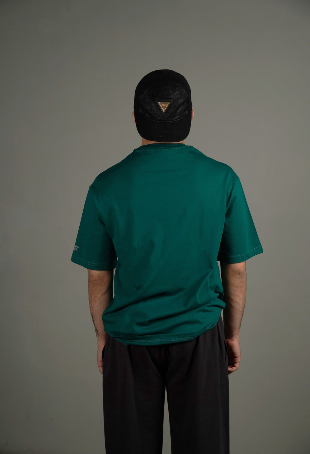 Green basic tee