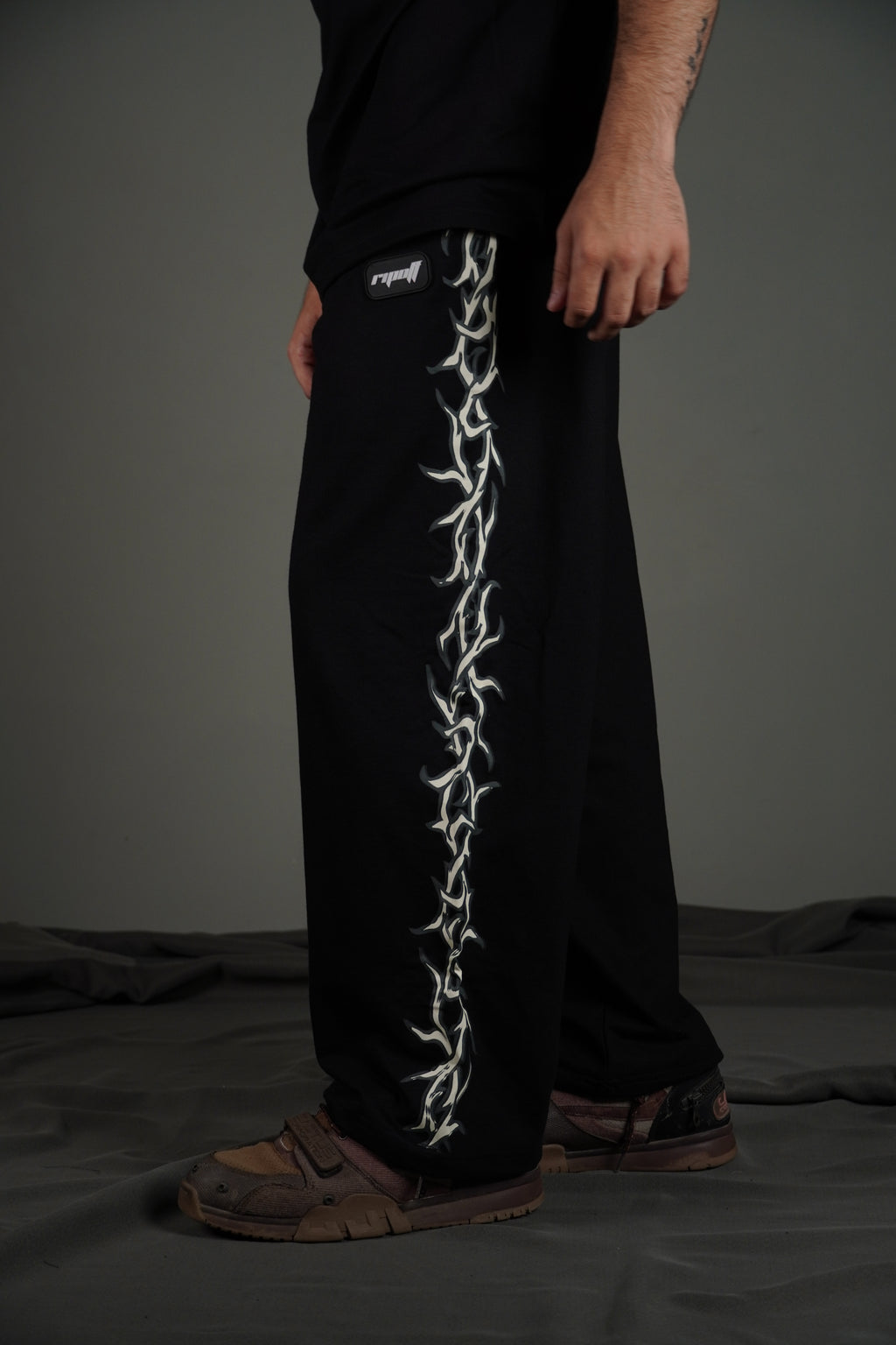 Thorn sweatpants/Bone