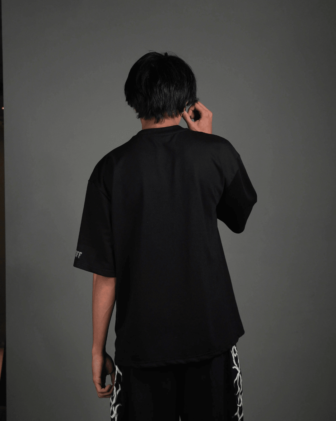 Jet black tee( Oversized Tshirts ) by Ripoff