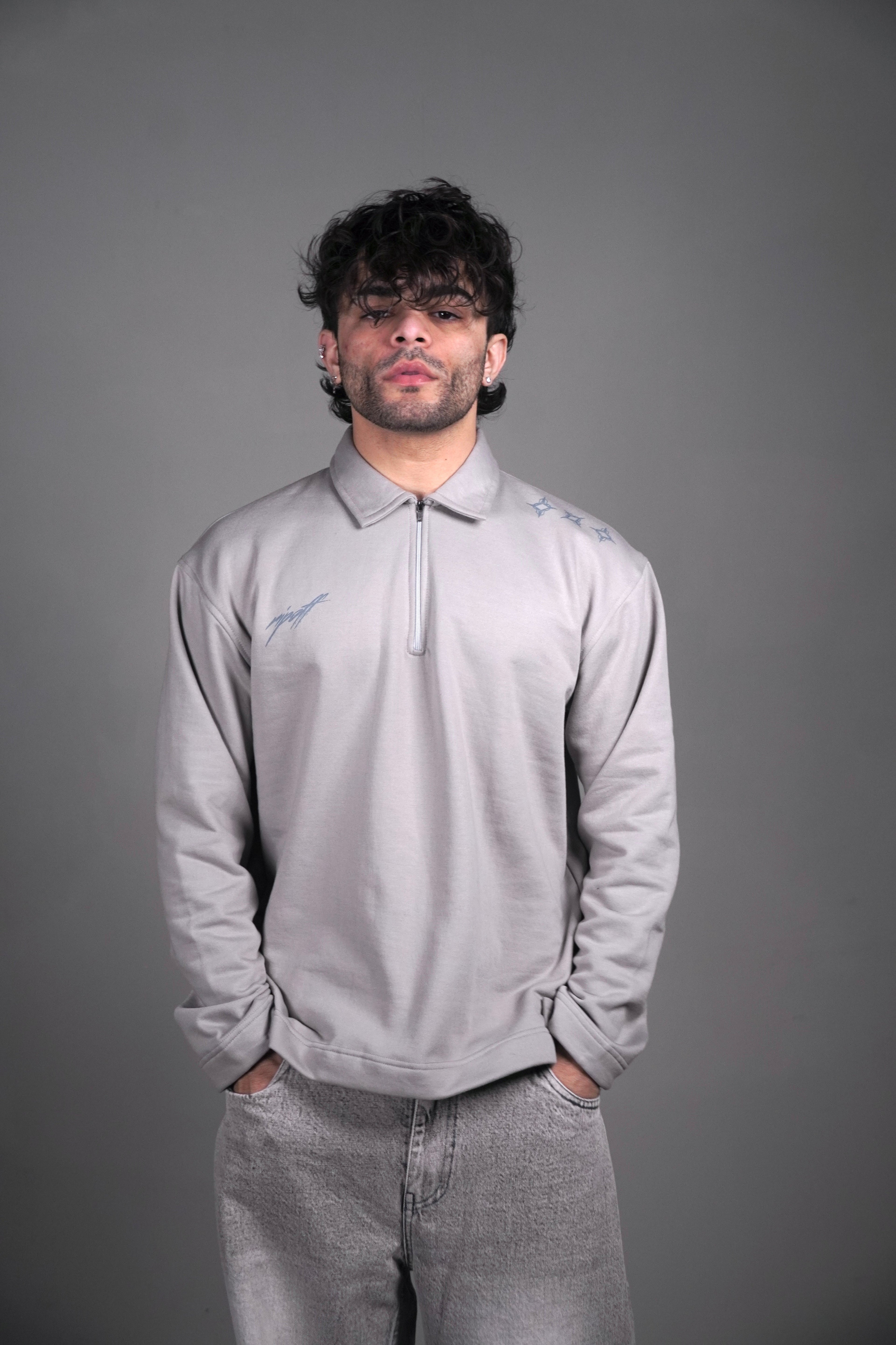 Minimal zipper( sweatshirt ) by Ripoff